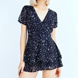 LE LIS Black & White Star Romper